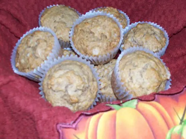easy applesauce muffins recipe