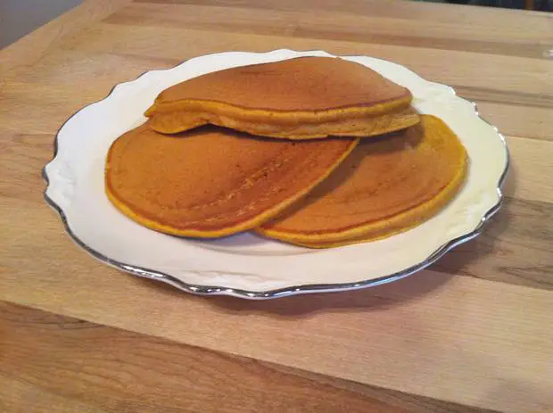 easy pumpkin pancakes recipe