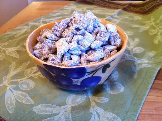 puppy chow snack