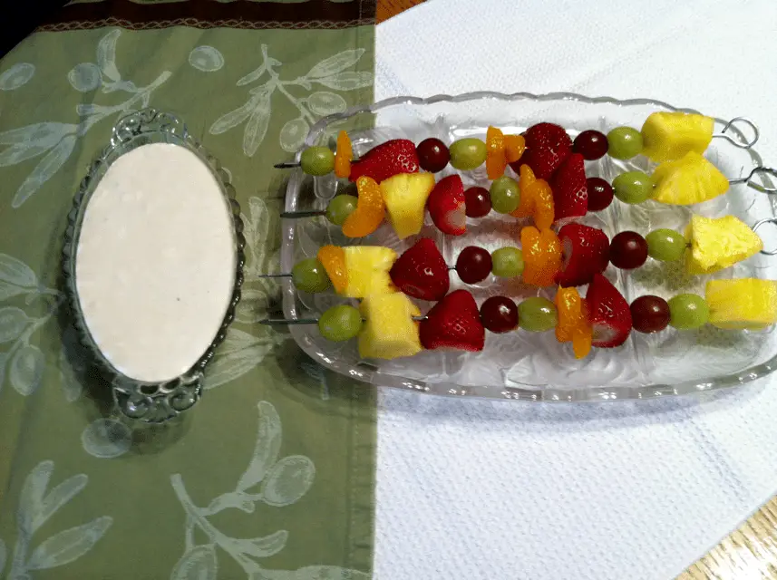 Fruit Kabobs with Marshmallow Fruit Dip