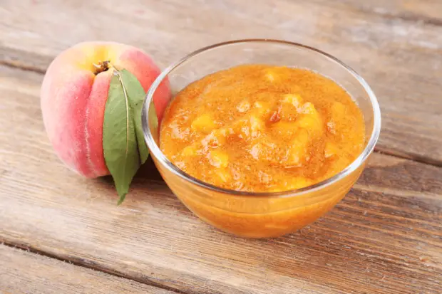 homemade peach sauce