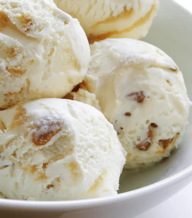 vanilla toffee ice cream