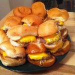 mini sliders hamburgers