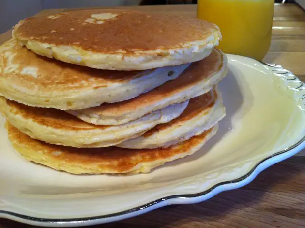 buttermilk pancakes