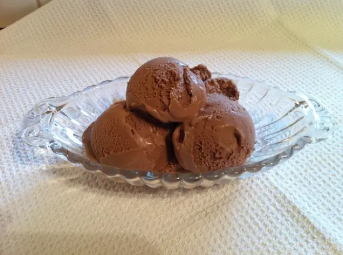 triple chocolate ice cream