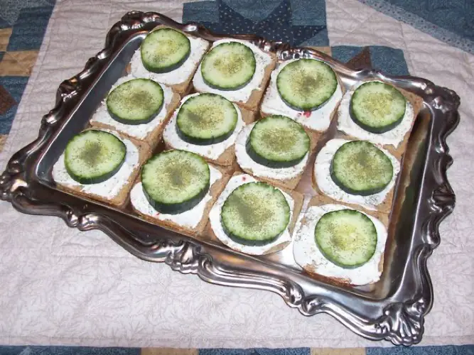 easy cucumber sandwiches